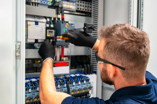 Best Commercial Electrician Services  in Morton, WA